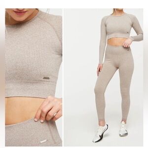 Seamless ribbed leggings